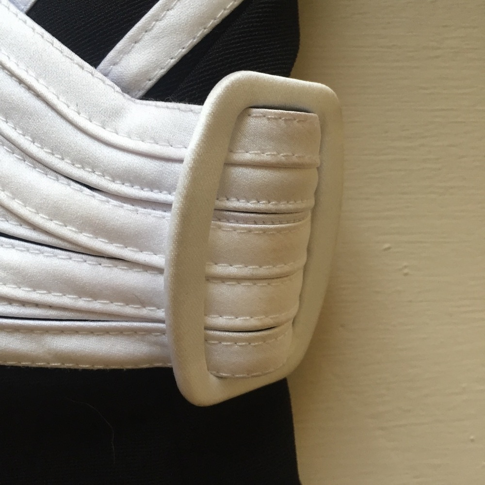 Joseph Ribkoff Top​ - Picture 3 of 4